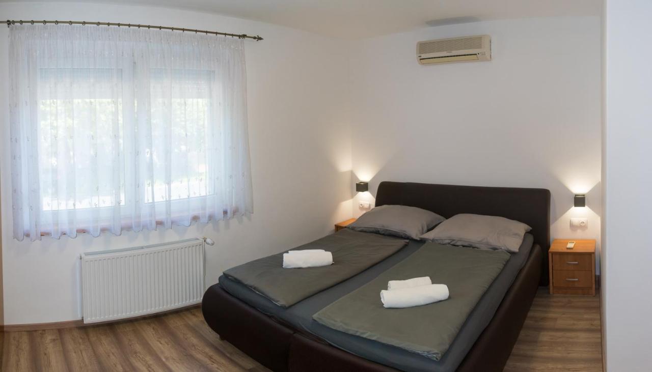 Oazis Apartman Кестхей Екстер'єр фото